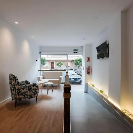 Hostal Beach ゲストハウス 3*