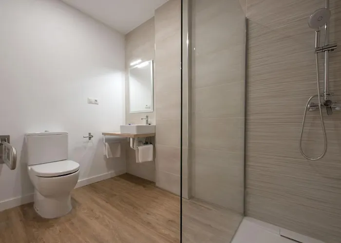 Pensionat Hostal Beach 3*