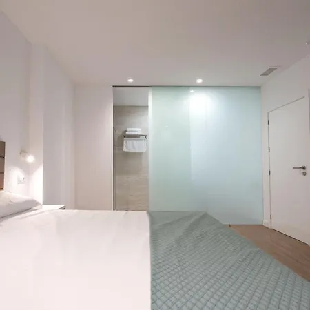Hostal Beach 招待所 圣波拉
